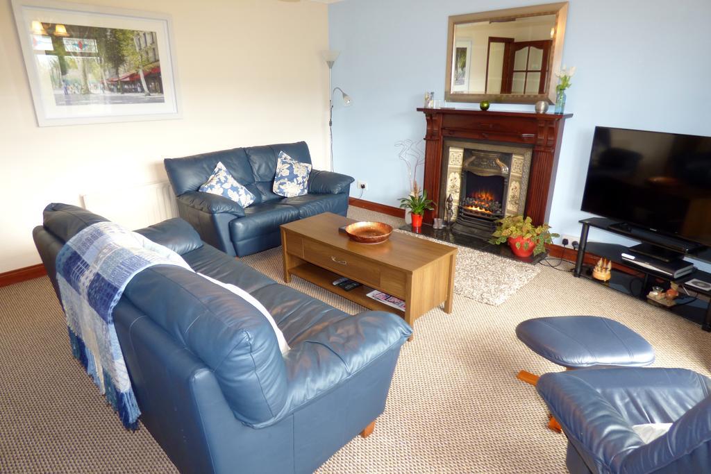 Ken-Mar House Bed And Breakfast Ballymoney Bagian luar foto