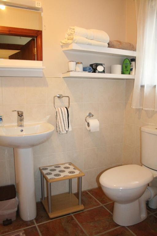 Ken-Mar House Bed And Breakfast Ballymoney Bagian luar foto